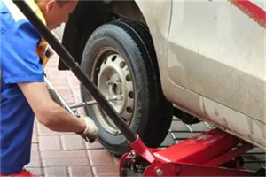 城阳附近拖车24小时服务热线电话